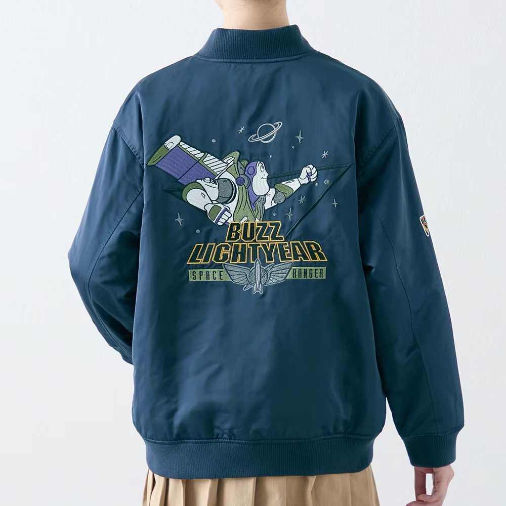 中わた入りブルゾン　バックスタイル