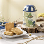 ムーミンショップ パティスリー「クリームサンドクッキー缶＜ピスタチオ味＞3個入」