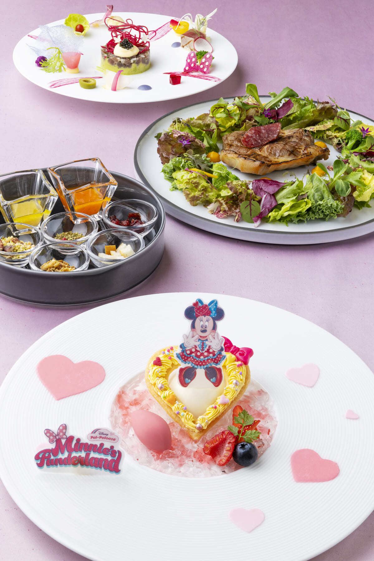 「エンパイア・グリル」ディズニー・パルパルーザ“ミニーのファンダーランド”エンパイア・グリル・ランチ