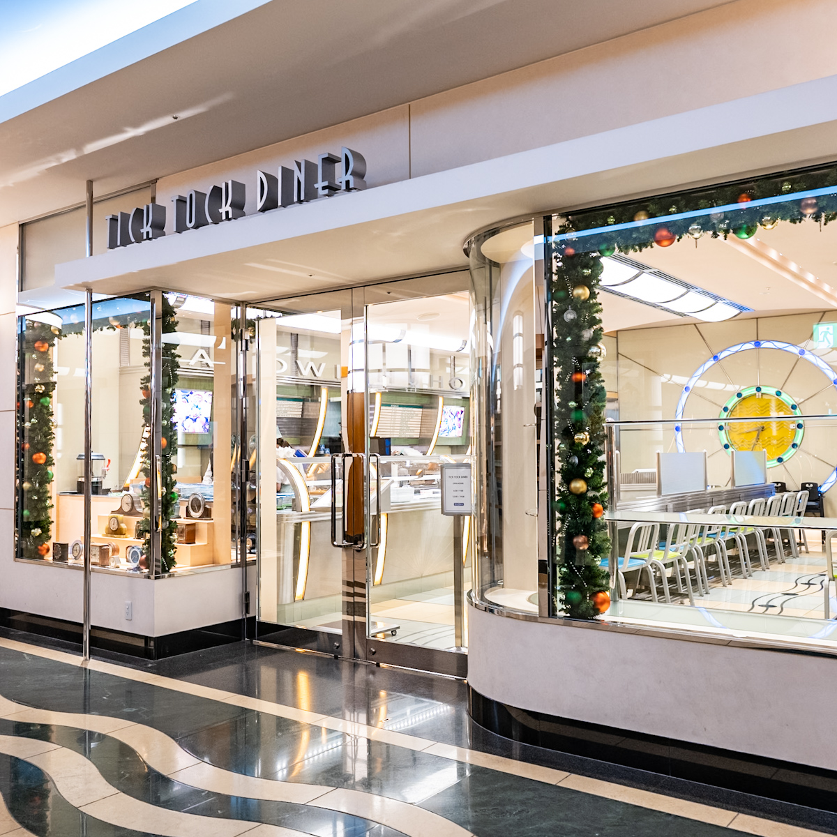 ディズニーアンバサダーホテル「チックタック・ダイナー」