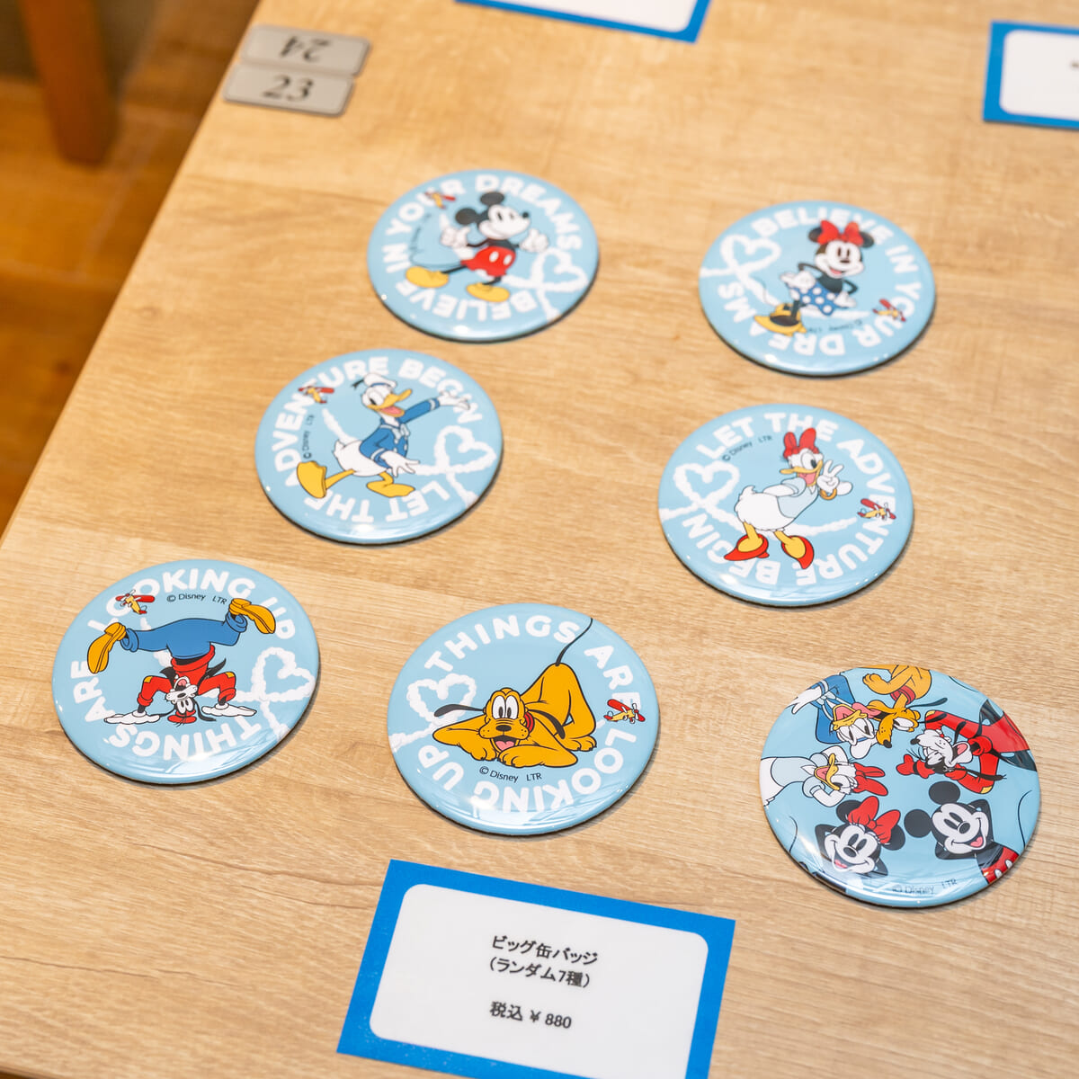 ビッグ缶バッジ