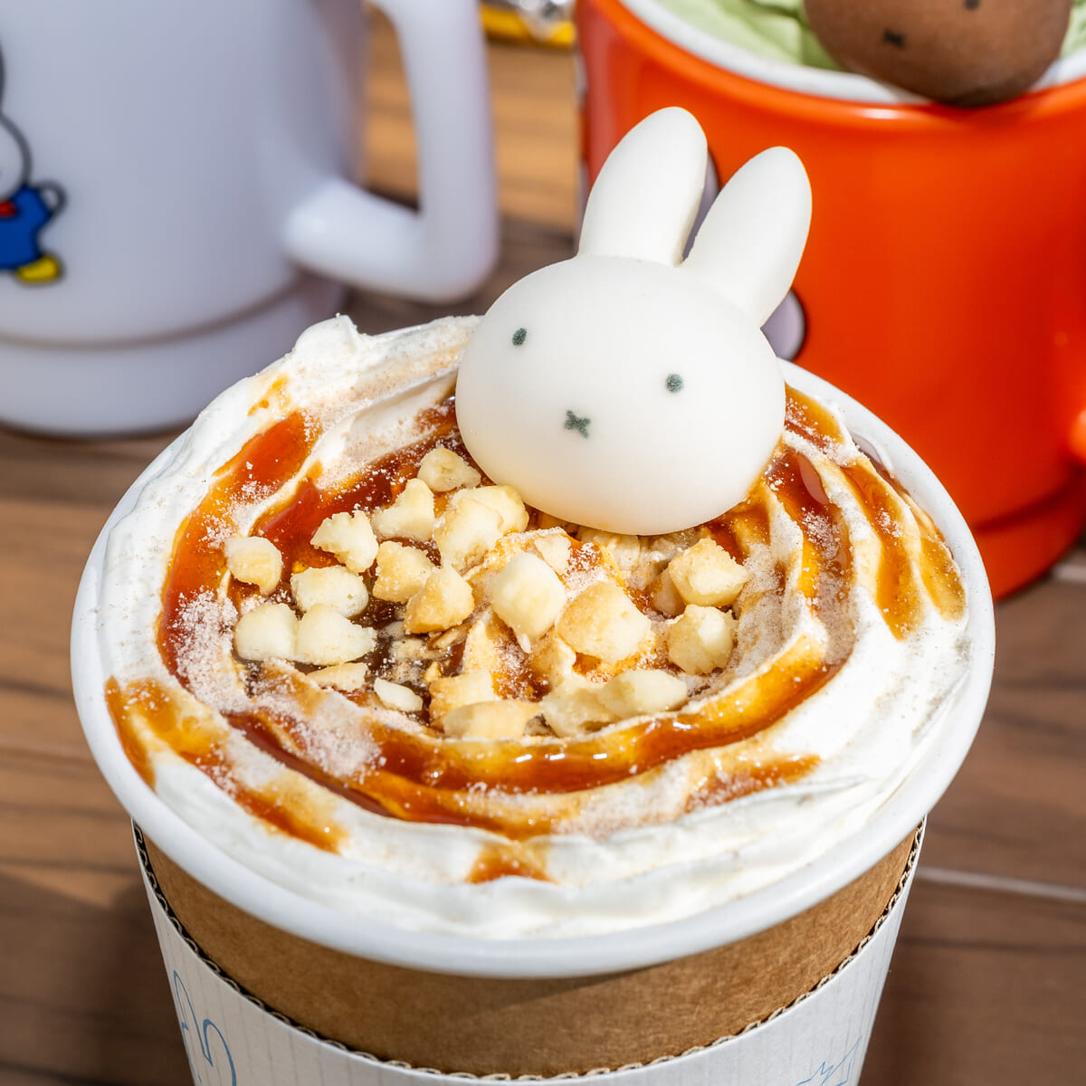 ミッフィーのキャラメルミルクティーラテ