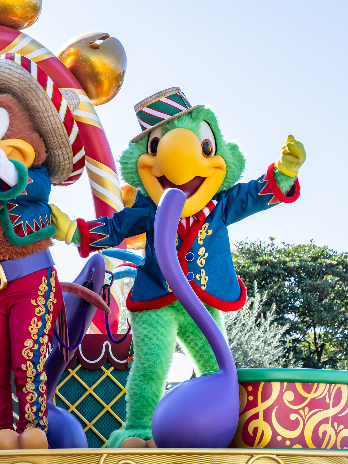 愉快な演奏を披露する音楽隊3