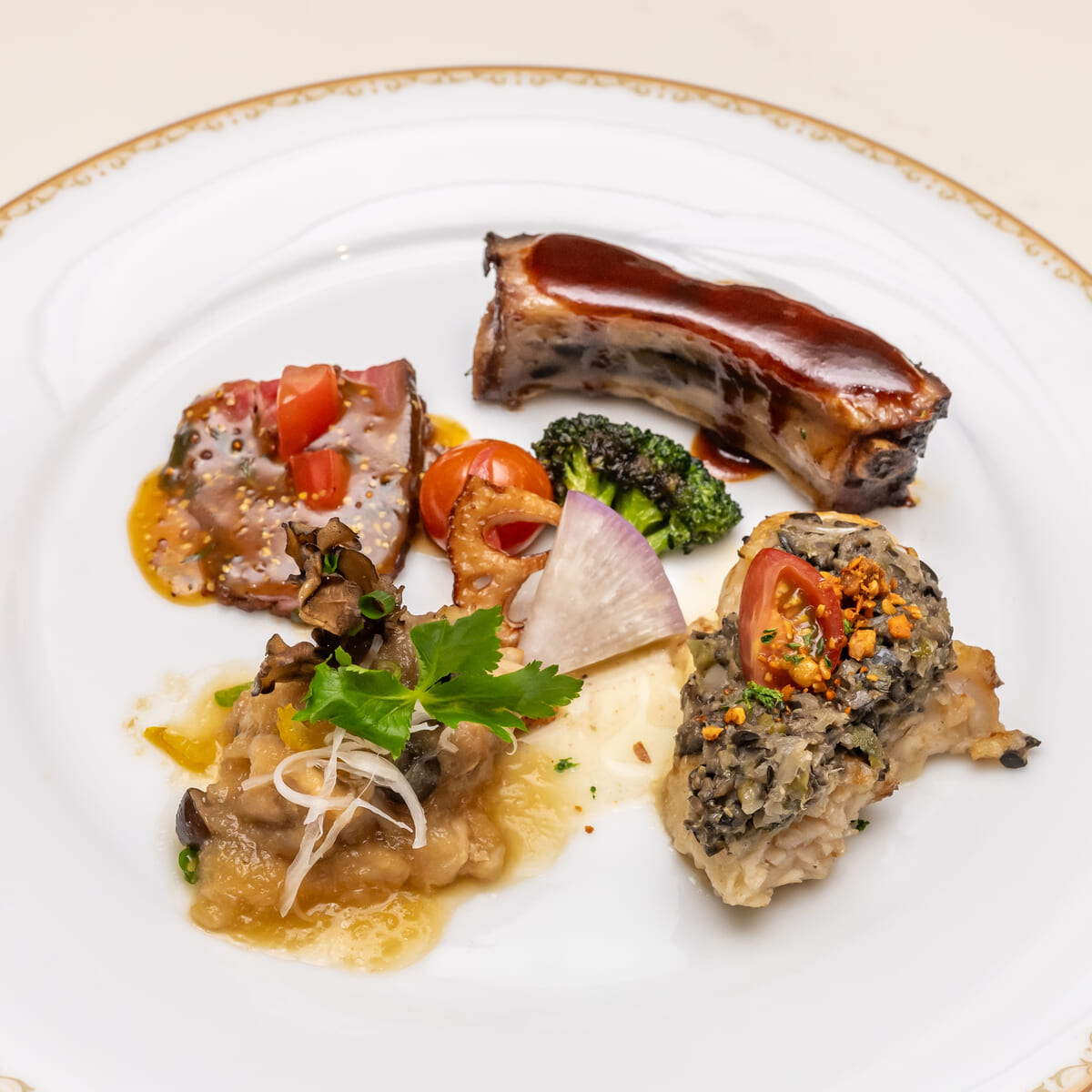 ディズニー・パルパルーザ“ミニーのファンダーランド”ブッフェ　温菜