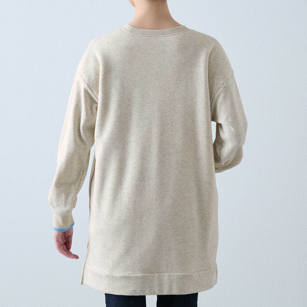 背中あったかチュニック　プーさん　バックスタイル