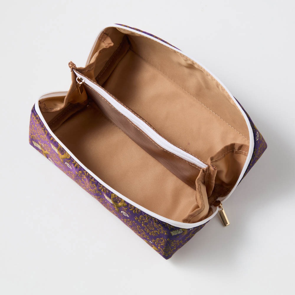 織り柄が美しいジャカード素材のがばっと開くポーチ　オープン時