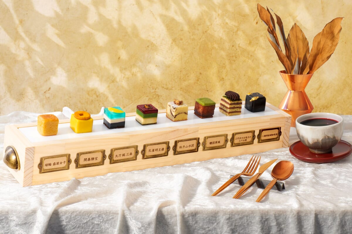 メイン(8種のスイーツ&モクテル)