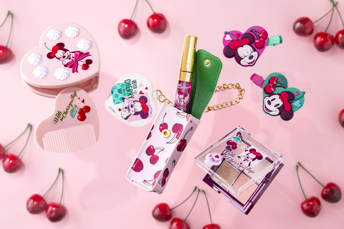 さくらんぼモチーフが大人かわいい！東京ディズニーリゾート「ミニー 