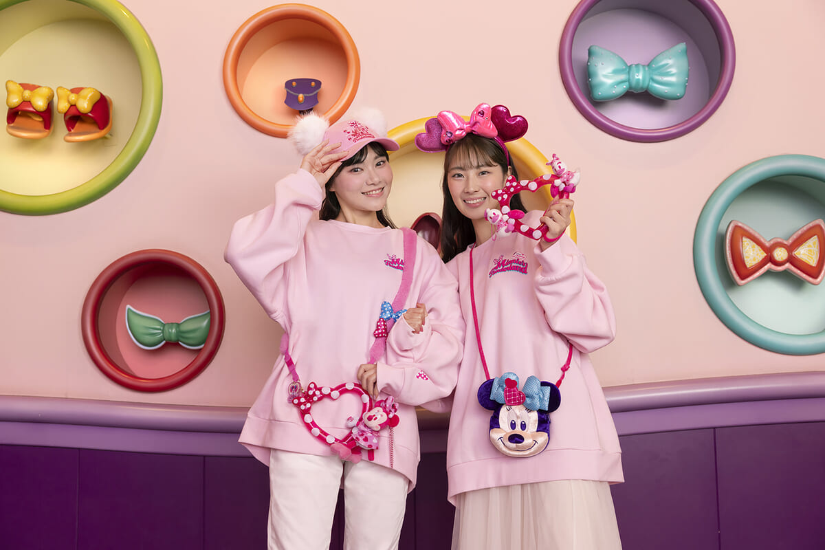 ピンクに染まったパークを楽しめる！東京ディズニーランド“ミニーの 