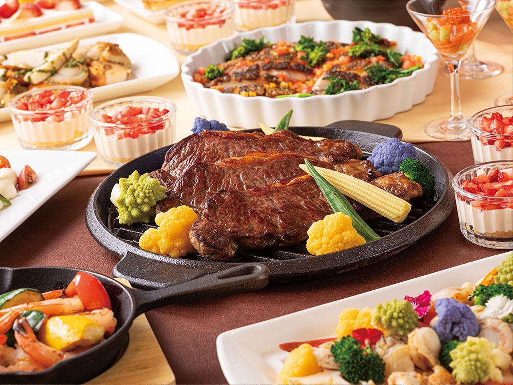 ステーキ&ストロベリースイーツ・ディナービュッフェ1