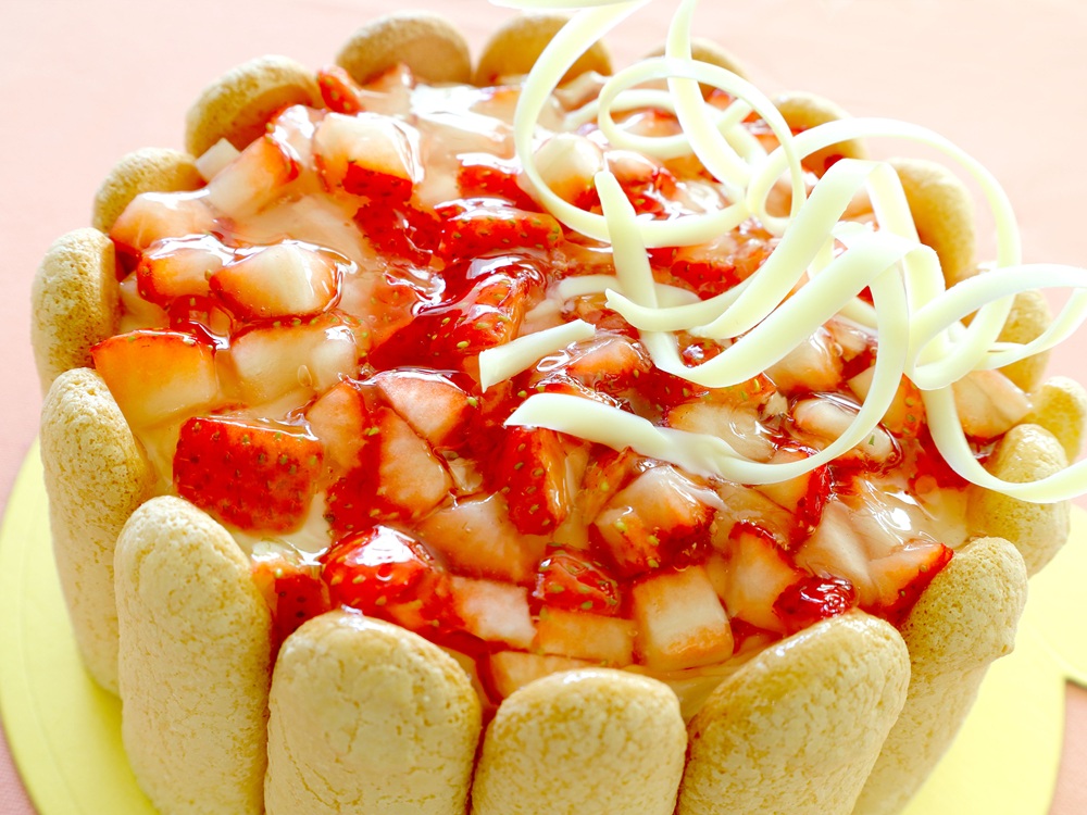 いちごのシャルロット