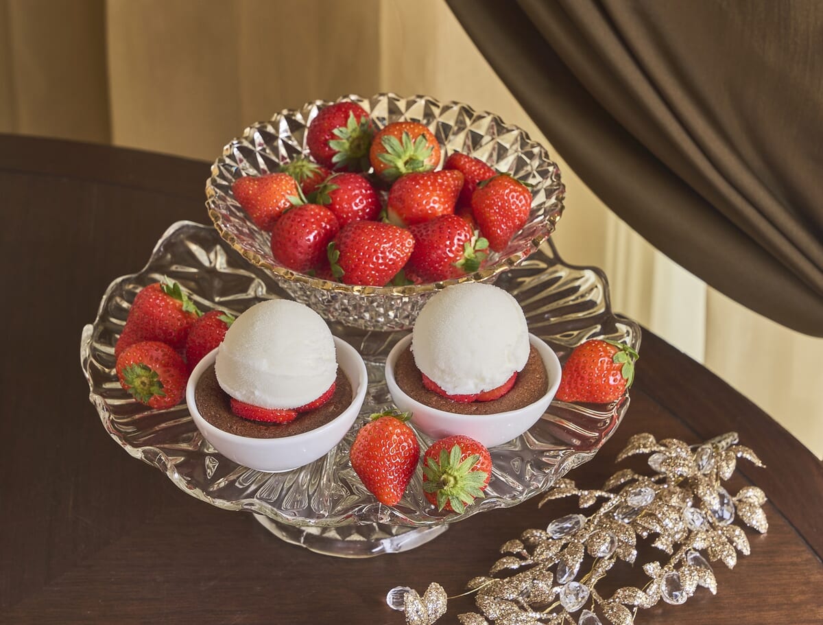 ストロベリーアフタヌーンブッフェ―サロン デュ ストロベリー―（ライブデザート）