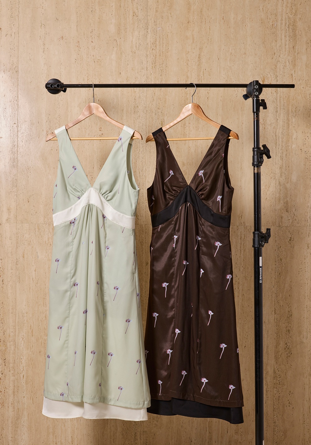 プリント柄サロペットワンピース1