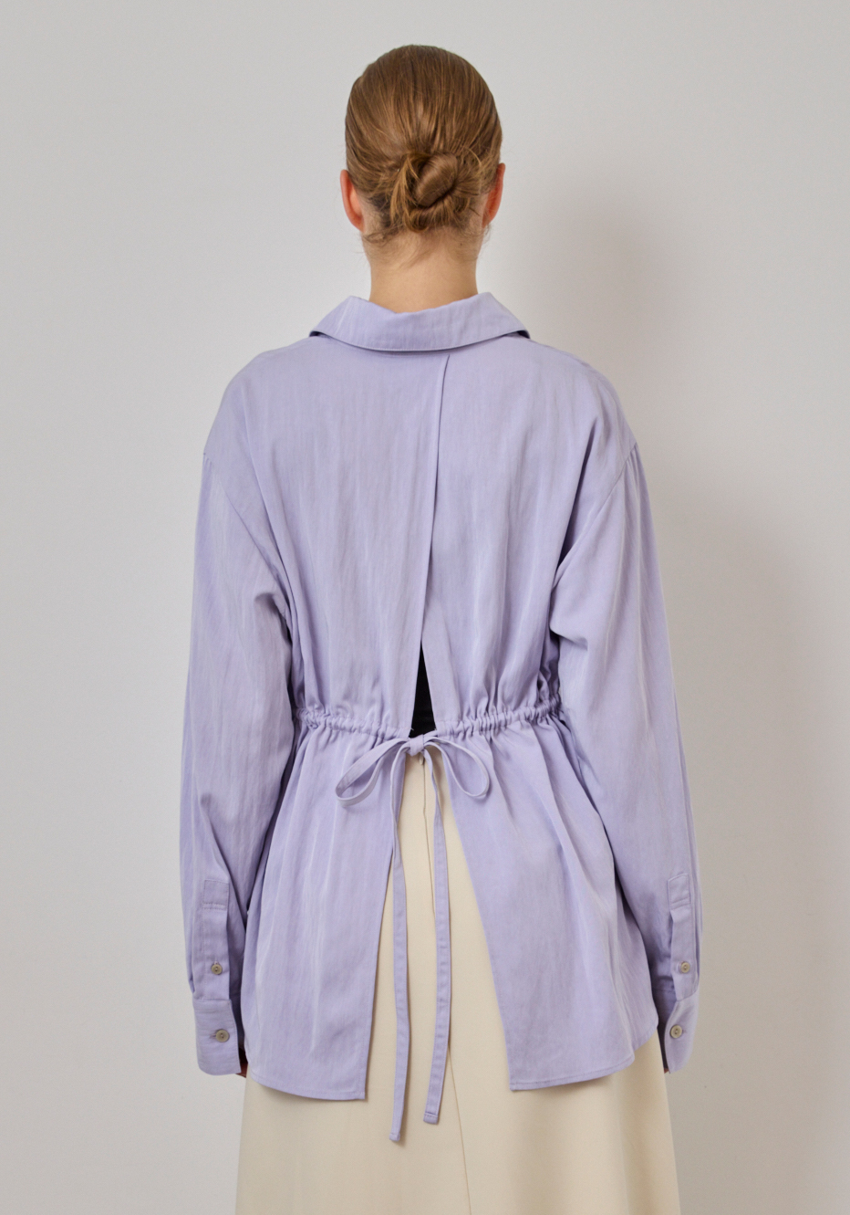 オープンバックブラウス3