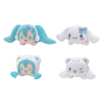 初音ミク×シナモロール　寝そべり　ぬいぐるみ WINTER Ver.