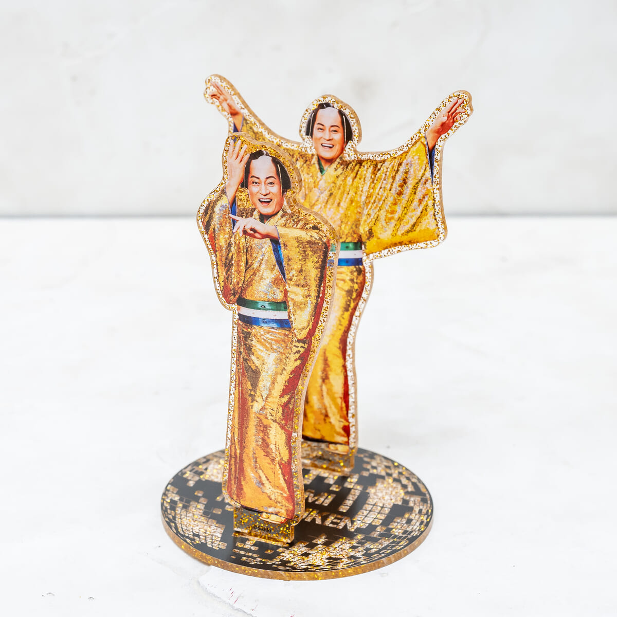 キッッッラキラ！マツケンアクリルスタンド2種セット～回るマツケン台座付き～02