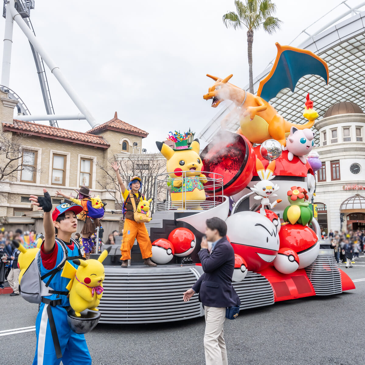 ユニバーサル・スタジオ・ジャパン『NO LIMIT!パレード～Discover U!!!バージョン～』