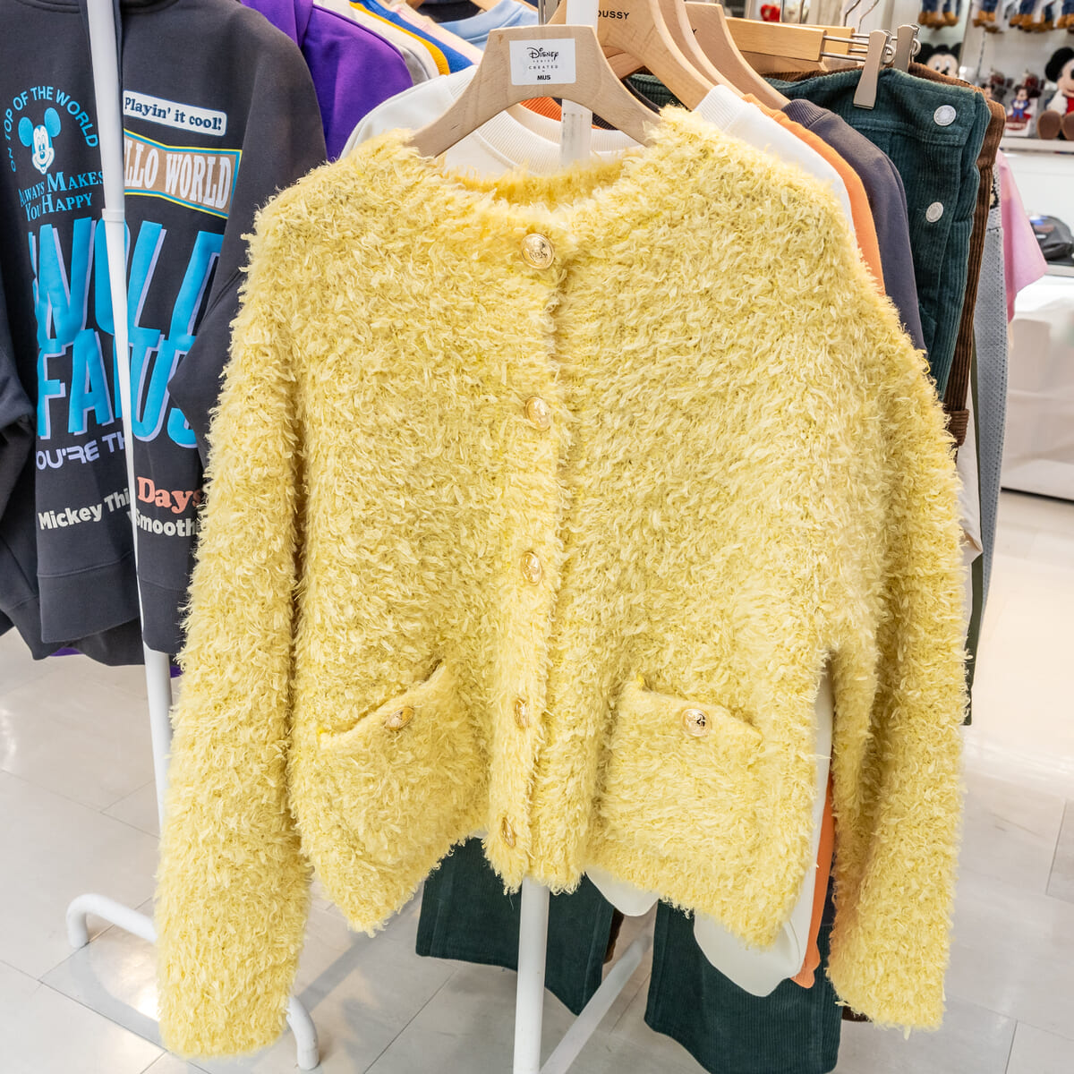 【Disney THE MARKET限定】＜Disney SERIES CREATED by MUS＞アイコニックボタンカーディガン 