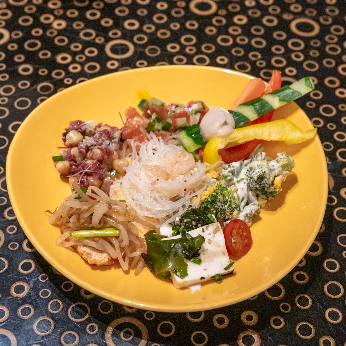 サラダマルシェ