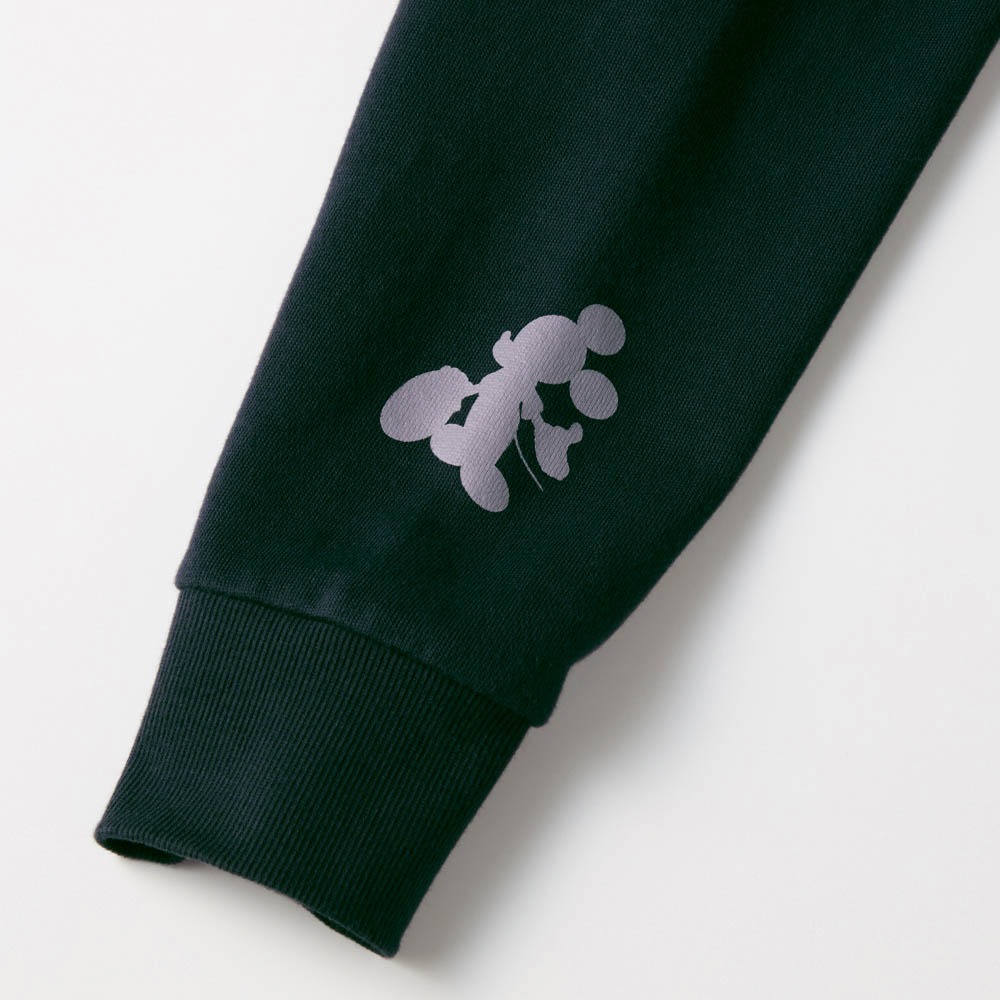 ユニセックス裏毛プルパーカ　ミッキー＆フレンズ　デザインアップ