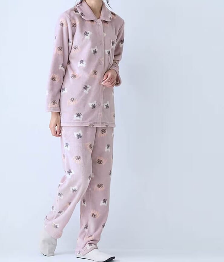 ふわふわあったかボアパジャマ　わんわん物語