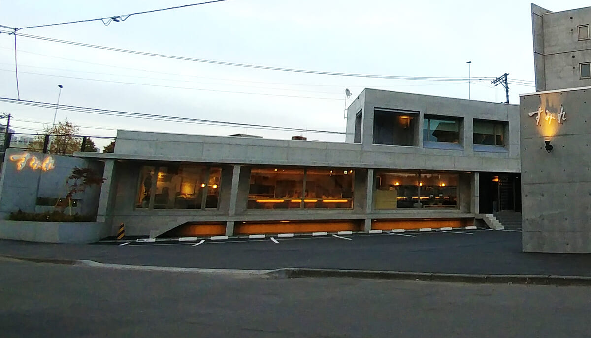 すみれ本店店舗外観