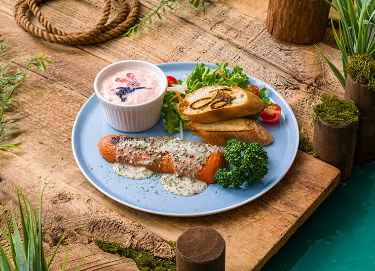 <ジュディ>ニンジンステーキプレート