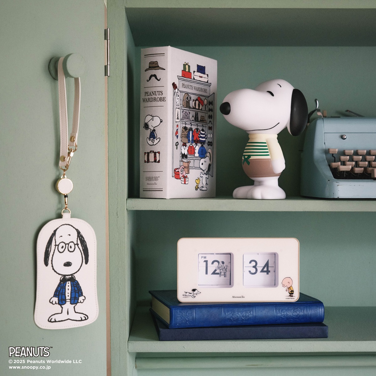 ダイカットパスケース/BOOK型小物入れ/立体コインバンク(貯金箱)/パタパタクロック