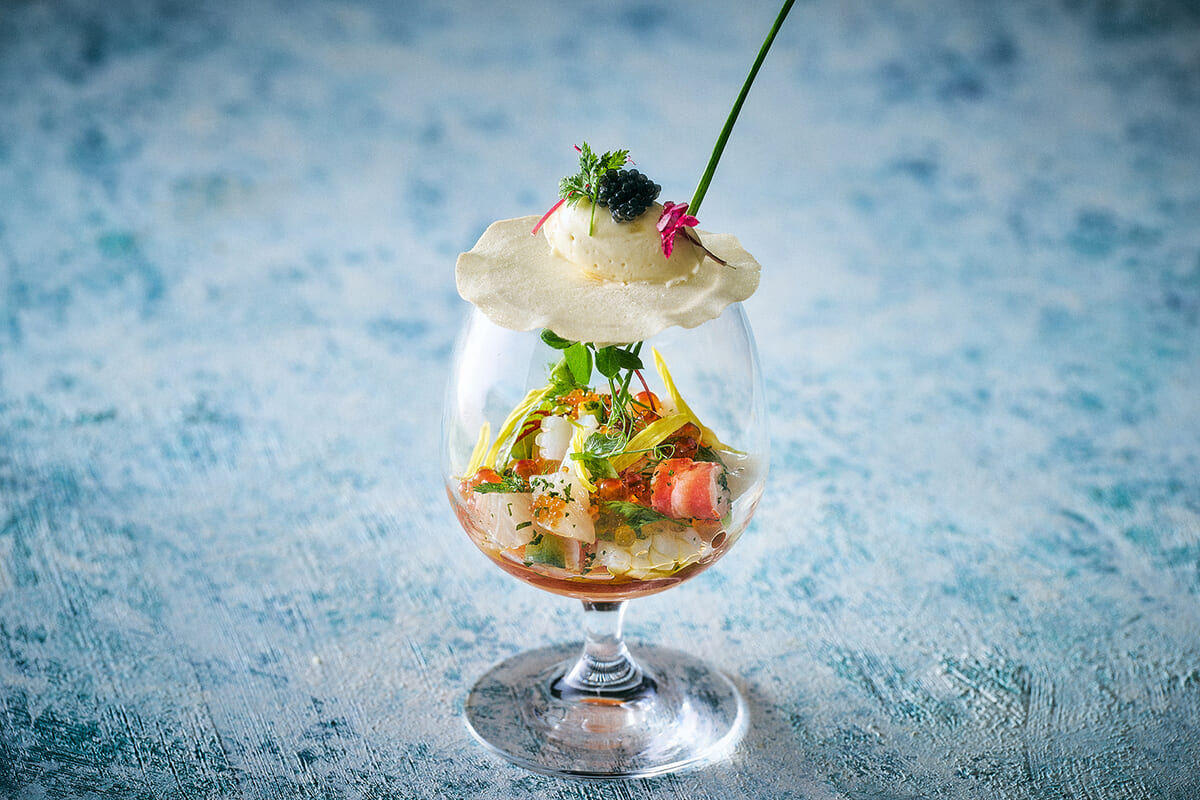 五島ヴェリーヌ (五島産魚介のマリネと五島野菜 あご出汁香るコンソメジュレ)