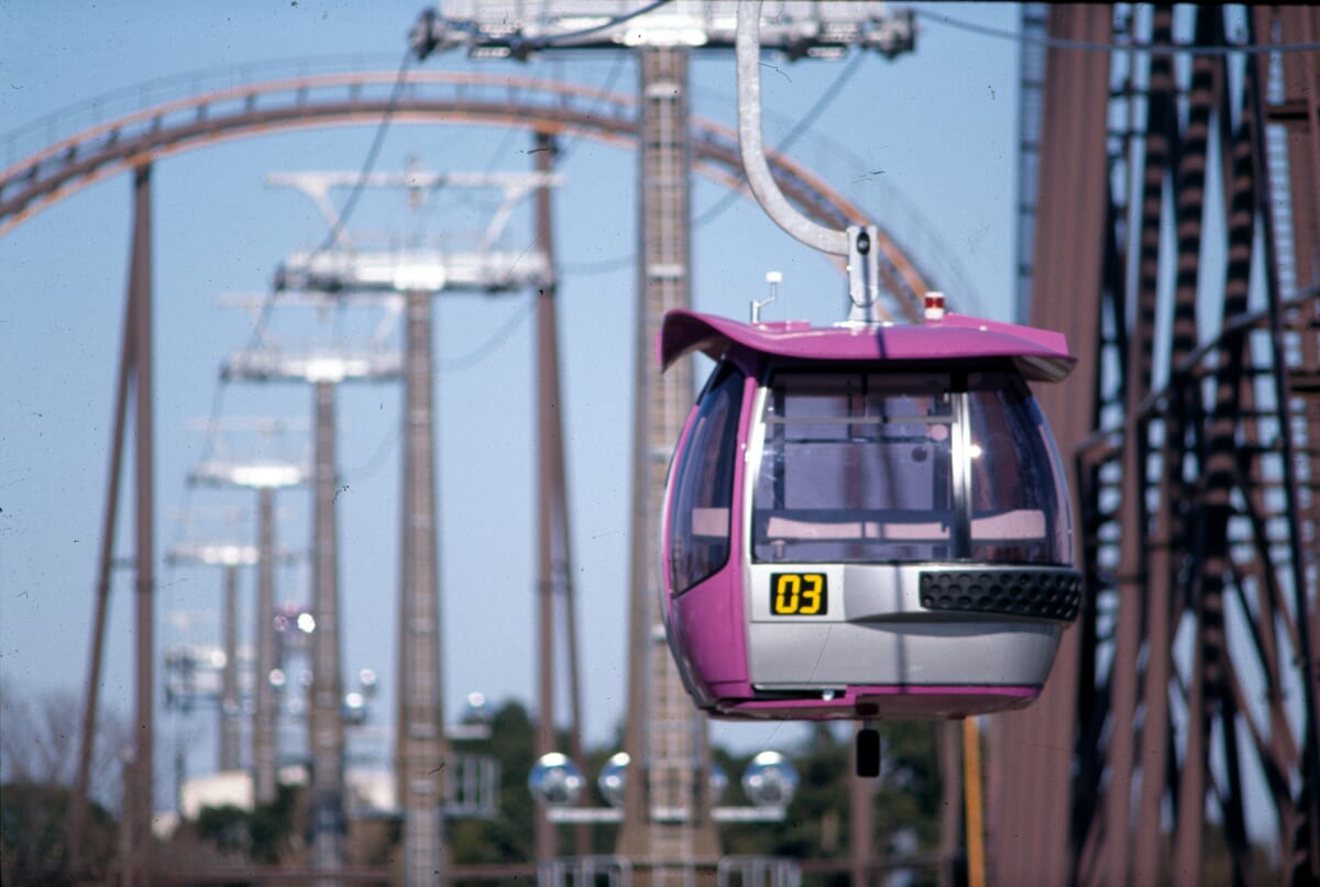 ゴンドラ「スカイシャトル」