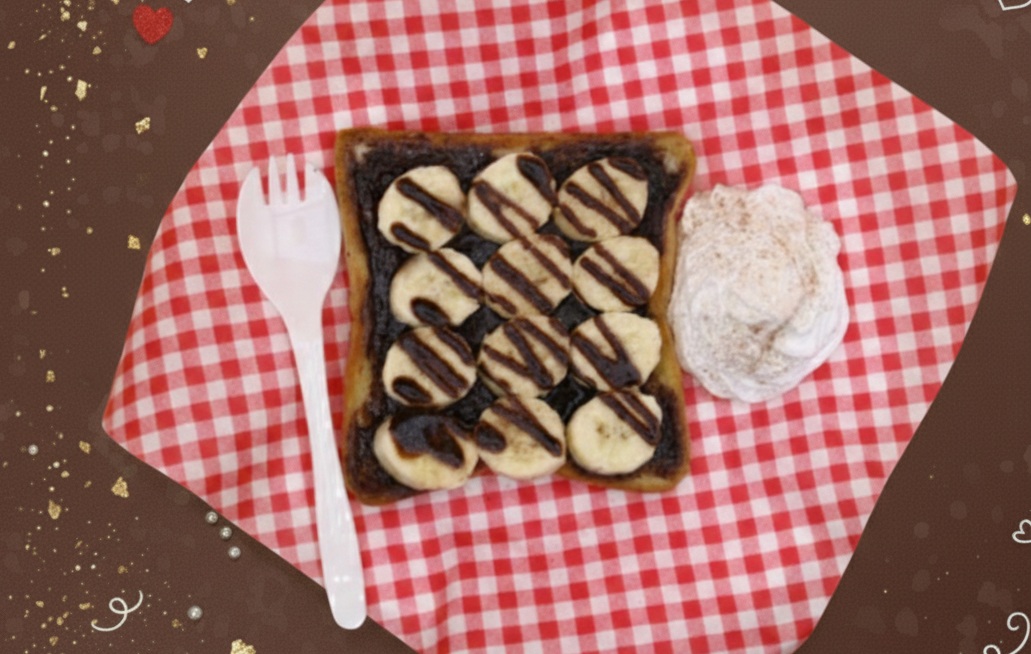 LA BANANE「たっぷりチョコレートバナナトースト」