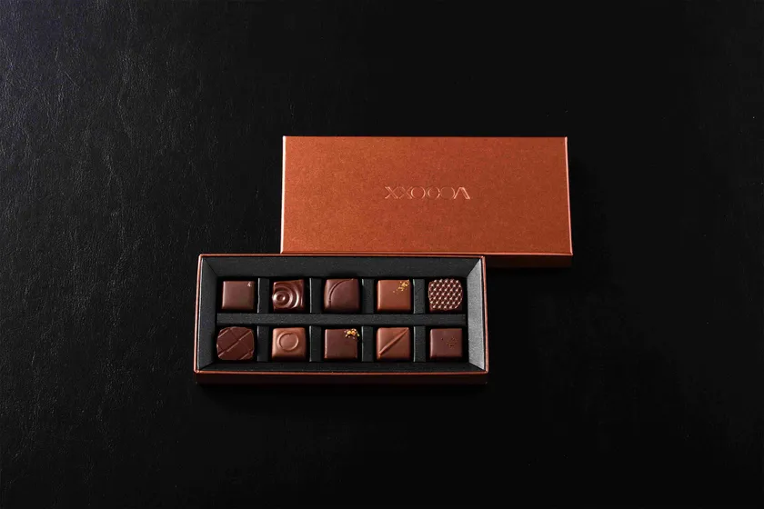 抹茶テリーヌ(フランボワーズピュレ入り)／紅茶テリーヌ(和栗ペースト入り)