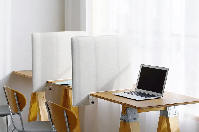 リブグラフィ「吸音デスクトップパネル サイドタイプ」 リブグラフィ「吸音デスクトップパネル サイドタイプ」