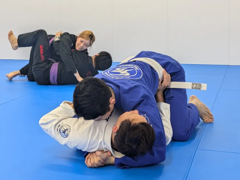 女性会員も在籍 女性会員も在籍