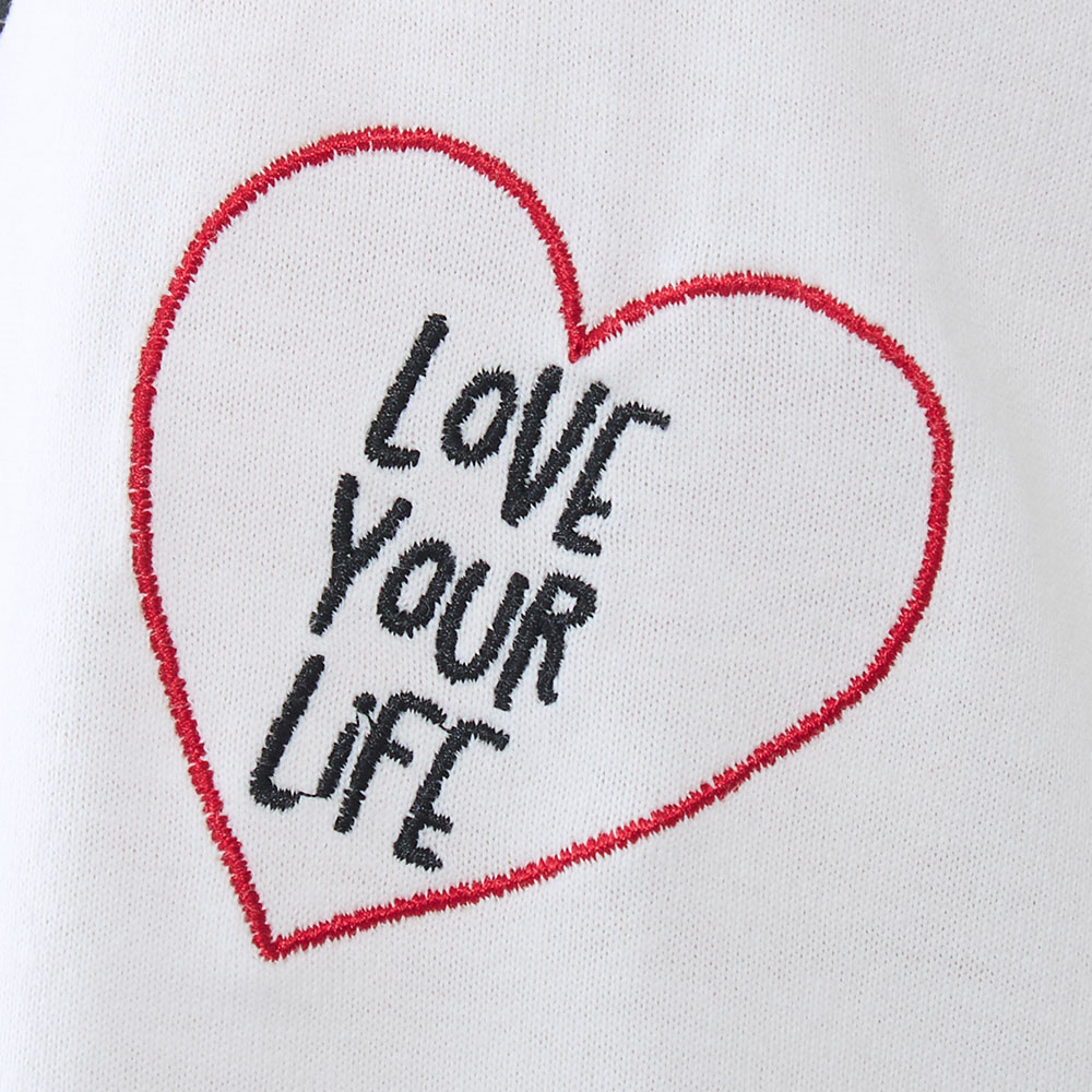 プリント＆刺しゅう五分袖Ｔシャツ　デザインアップ