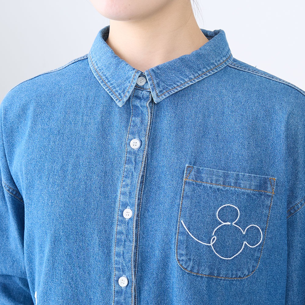 刺しゅうデニムシャツ　デザインアップ　ポケット
