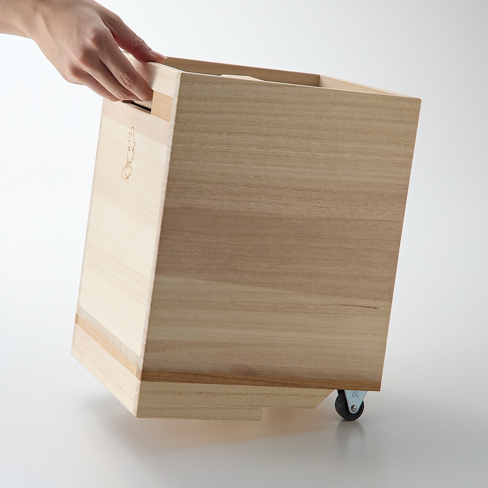 キャスター付き米びつキャスター付き米びつ　キャスター部分