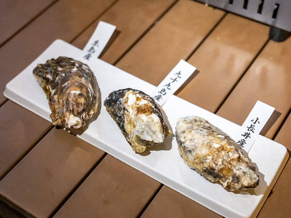 九州産焼き牡蠣3種食べ比べ
