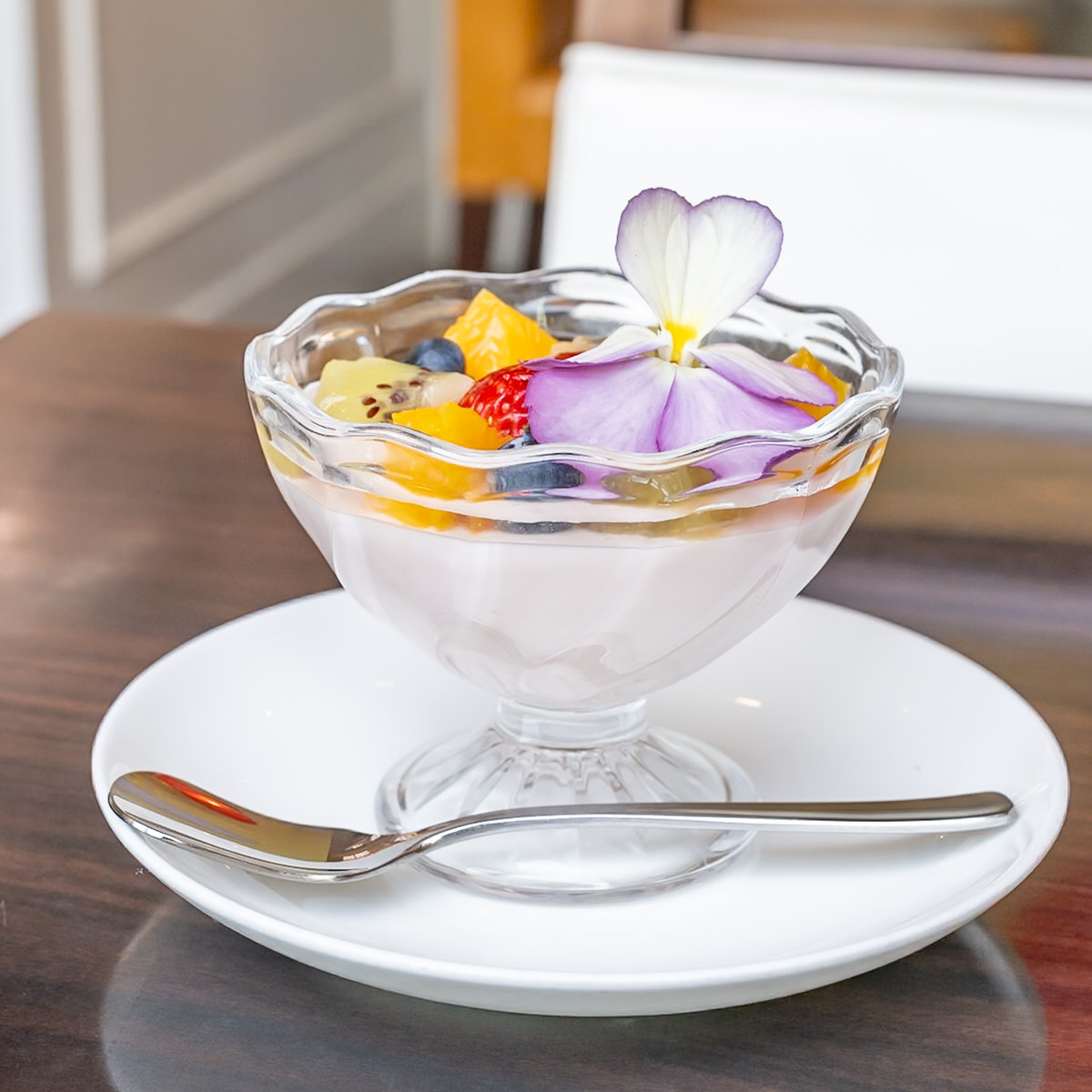 ハウステンボス／悟空「苺杏仁のフルーツの乗せ」2