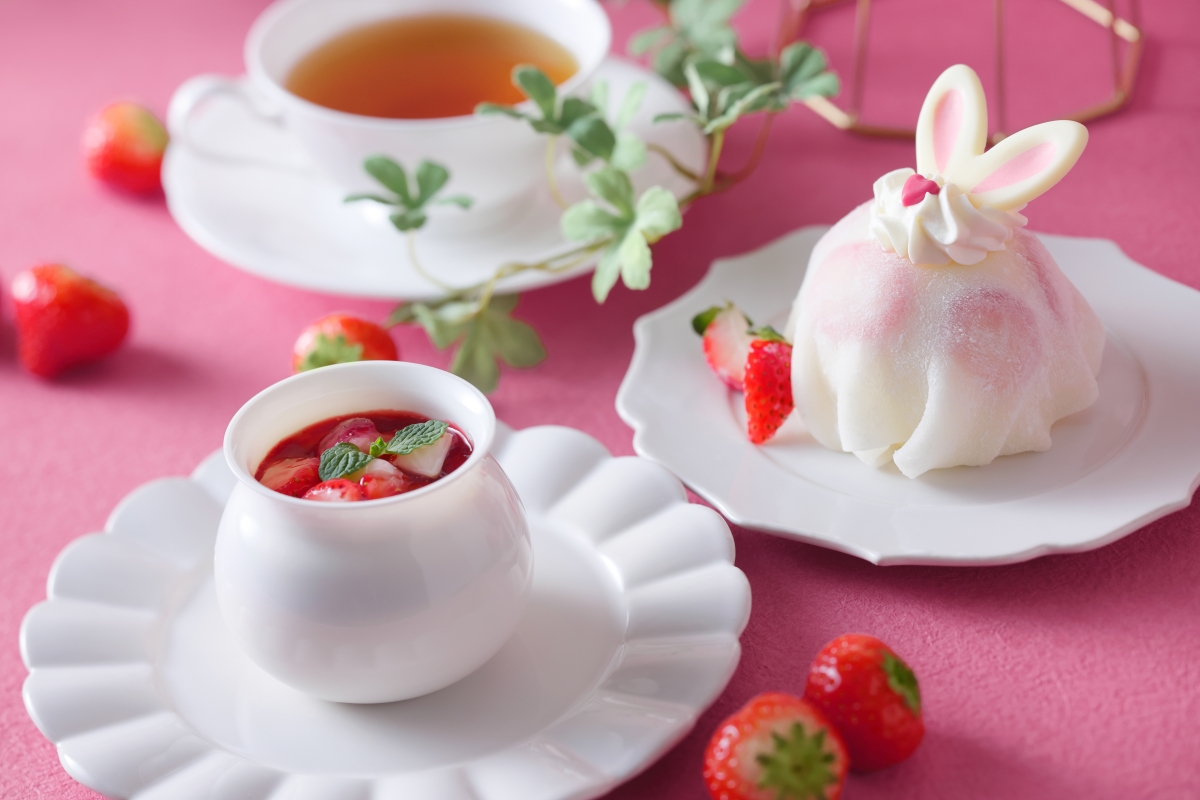 苺のプリン もちもちうさぎのムース