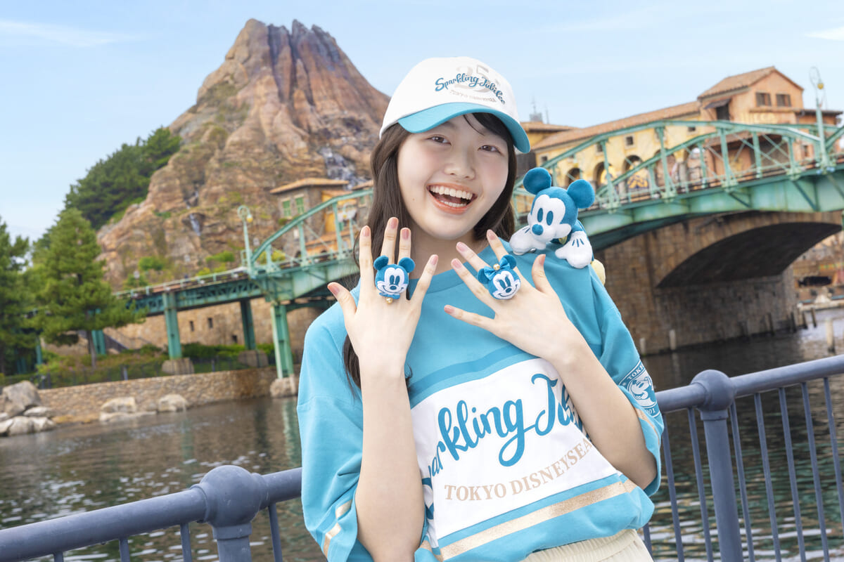スタイリッシュなデザインが魅力！東京ディズニーシー25周年 