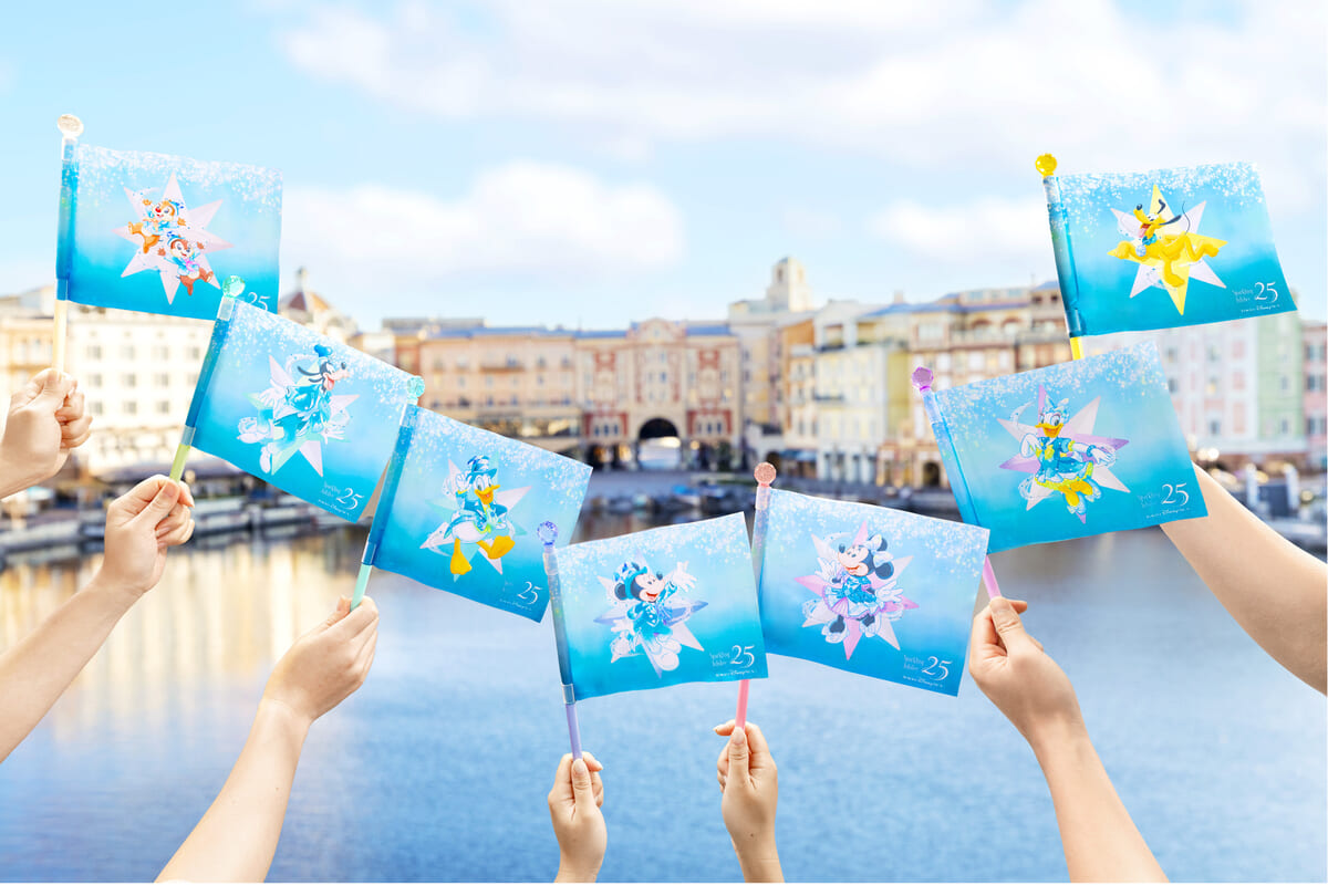 まぶしいジュビリーブルー！東京ディズニーシー25周年”スパークリング 