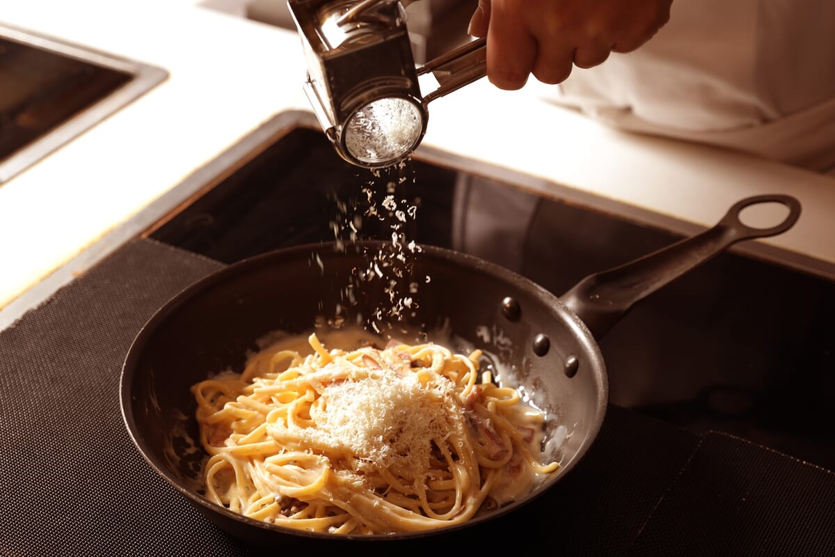 ポルチーニ入りきのこのクリームパスタ