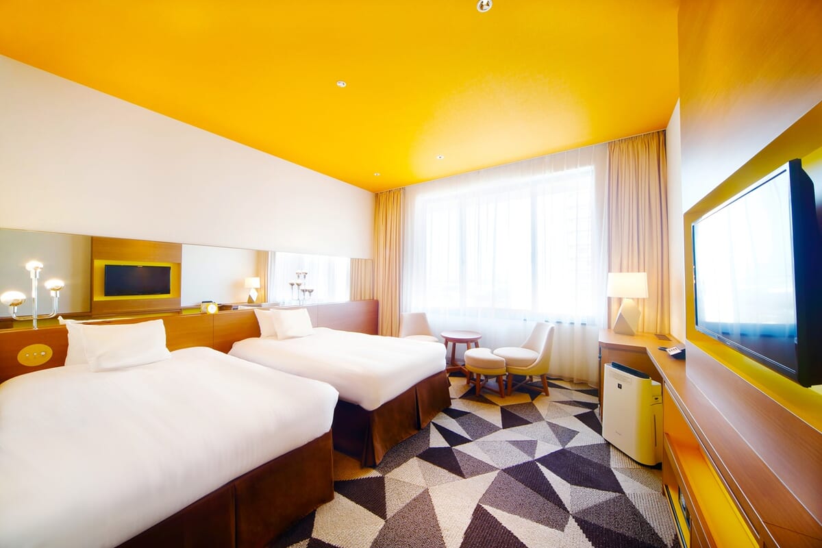 客室イメージ　ホテル ユニバーサル ポート ヴィータ「ヴィータ スーペリアツイン（プリズム）」（イメージ）