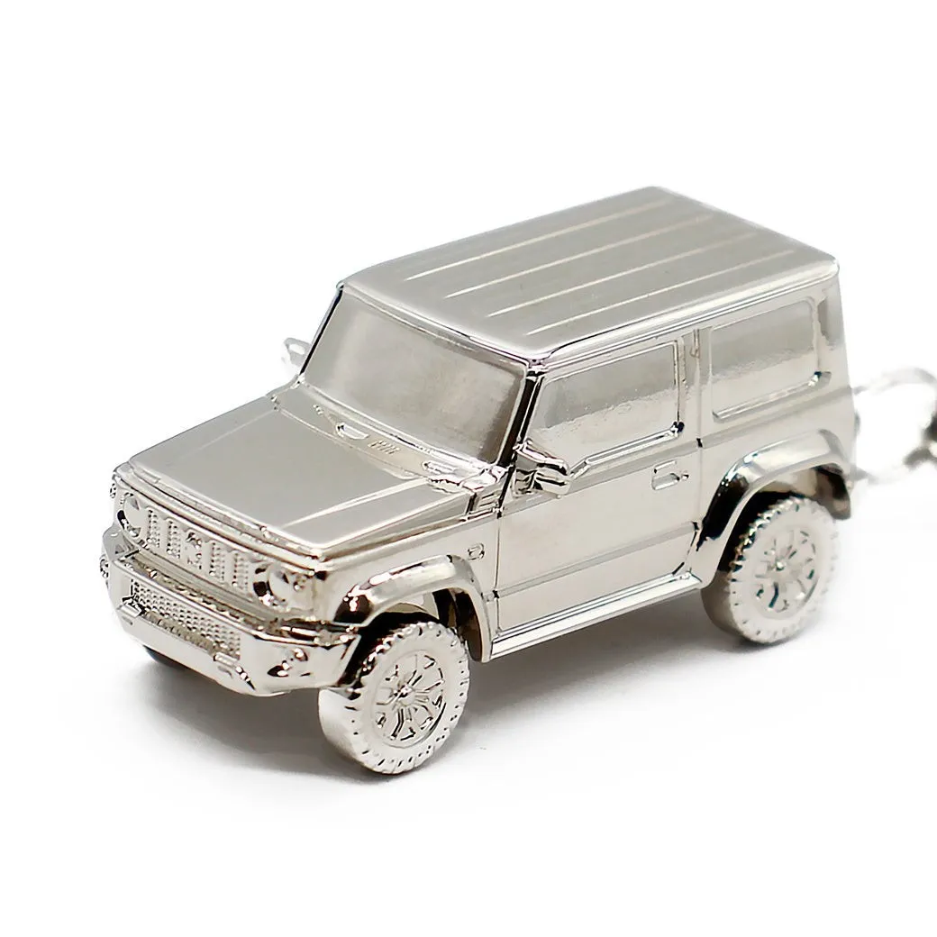 ジムニーシエラ車体チャームの斜め前方クローズアップ