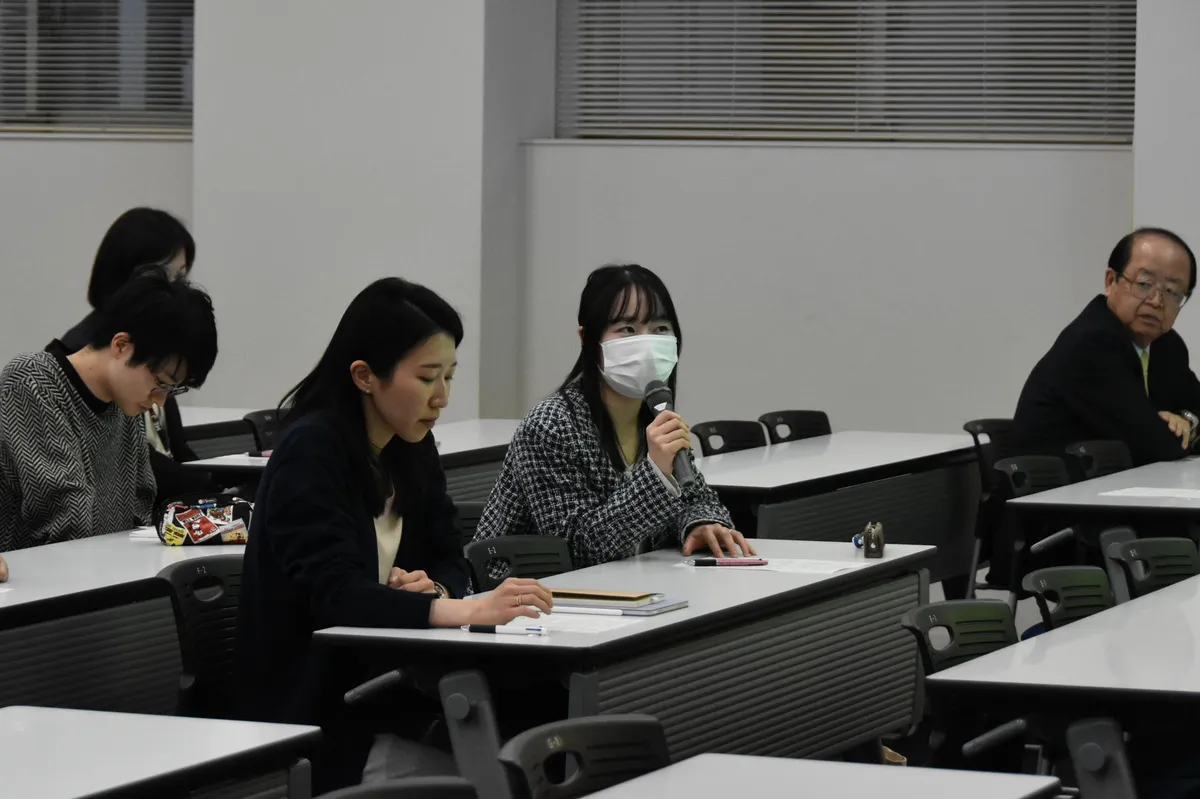 女性参加者の質疑応答