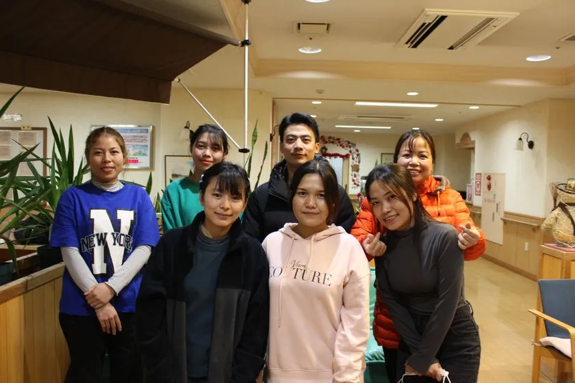 外国人介護職員研修の案内イメージ