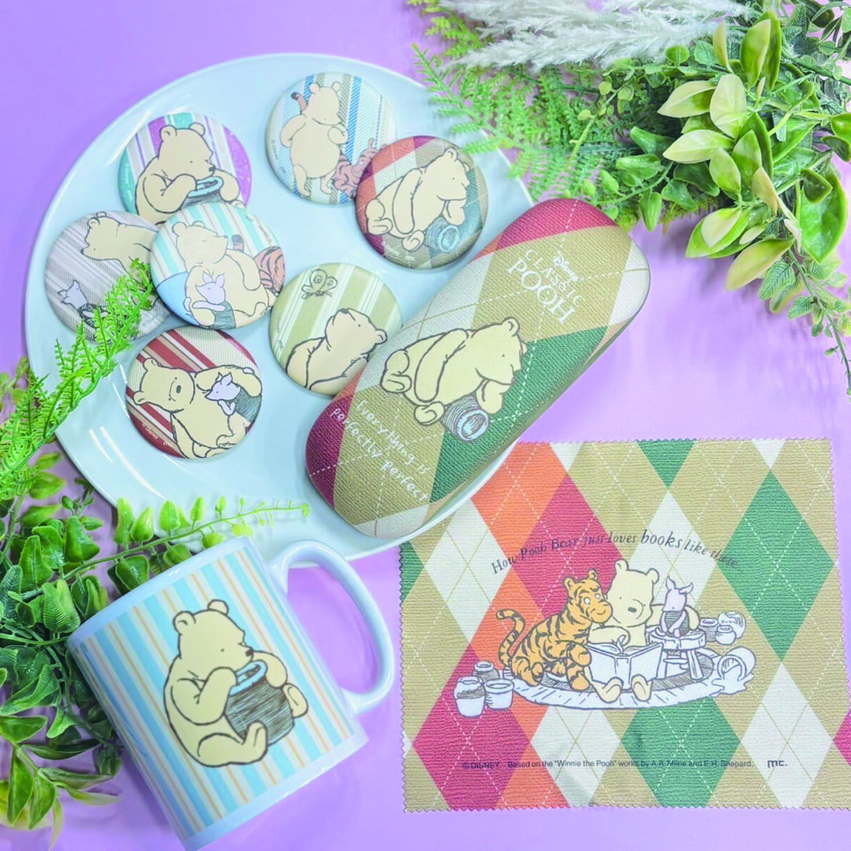 シークレットコレクション ペーパー缶バッジ プーさん/メガネケース チェック プーさん/マグ ストライプ プーさん