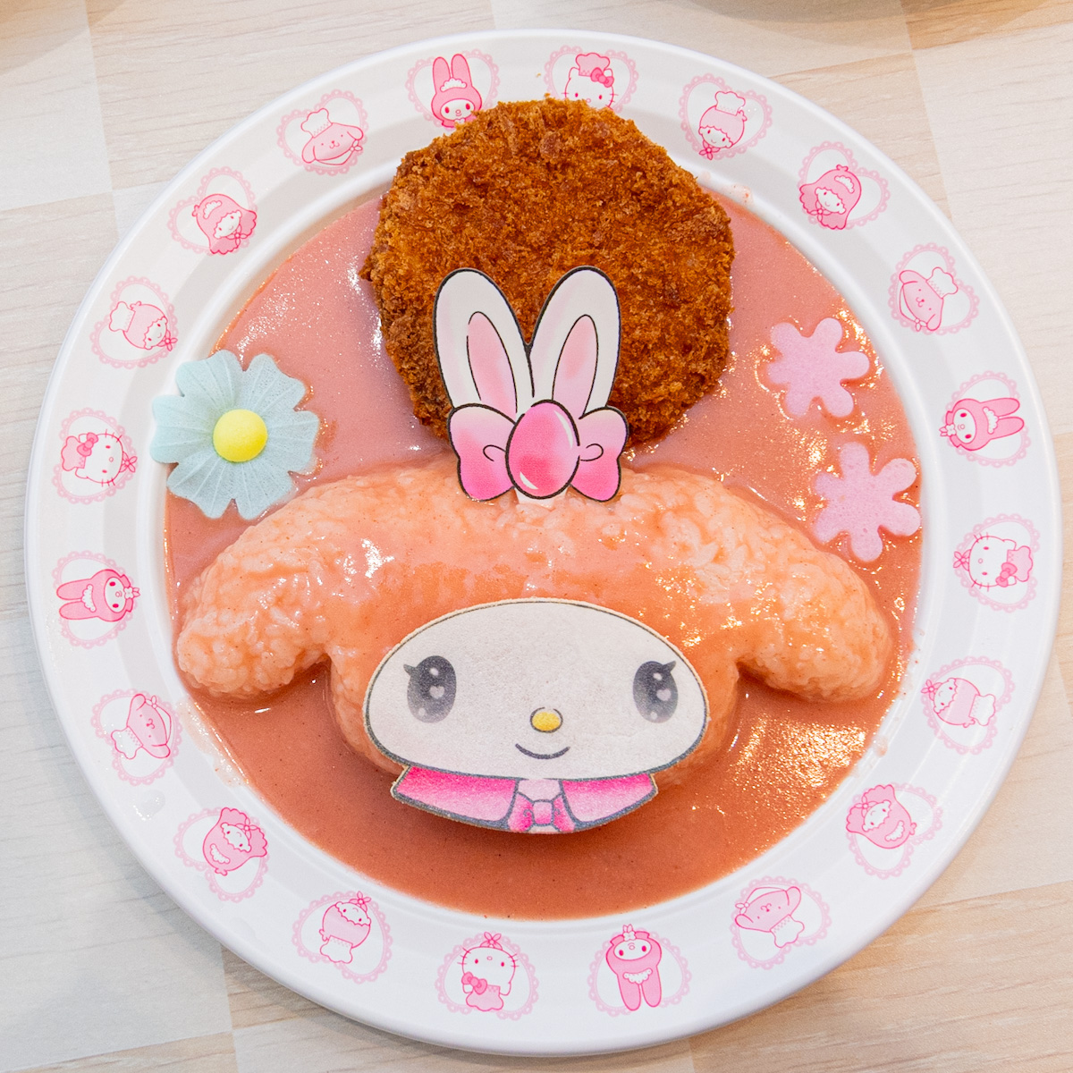 マイメロディのハムカツピンクカレー　撮影