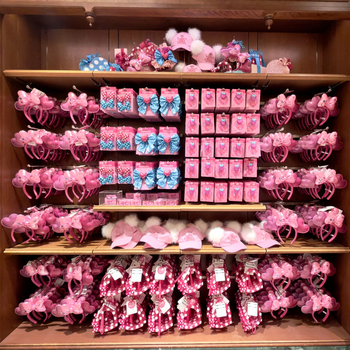 おそろいコーデで「卒業しない旅行」